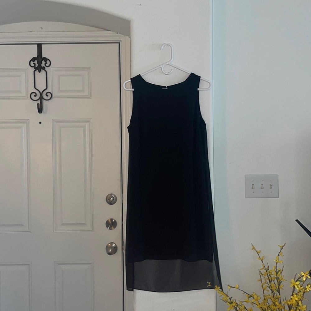 White House Black Market Black Sleeveless Dress Size M